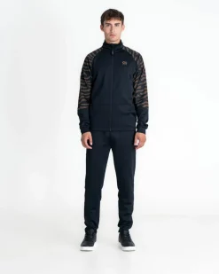 Cheap Cruyff Carner Suit